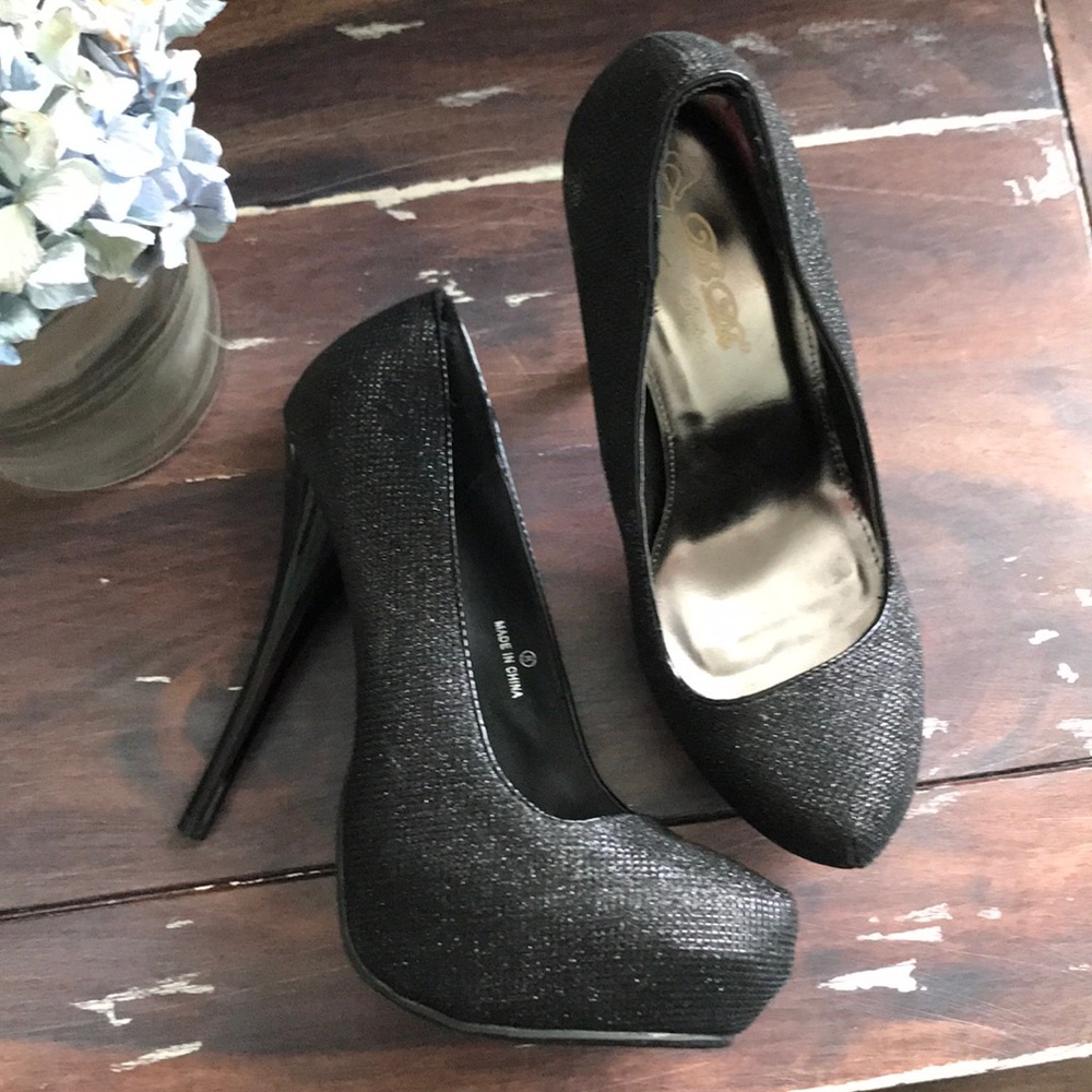 Roddiee platform shoes